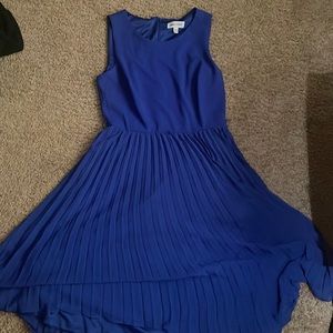 Shelby & Palmer blues dress with ruffles size 8